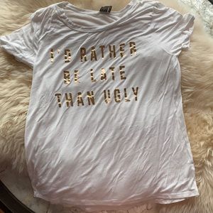 2/$20 🛒✨ Paper Crane T-Shirt